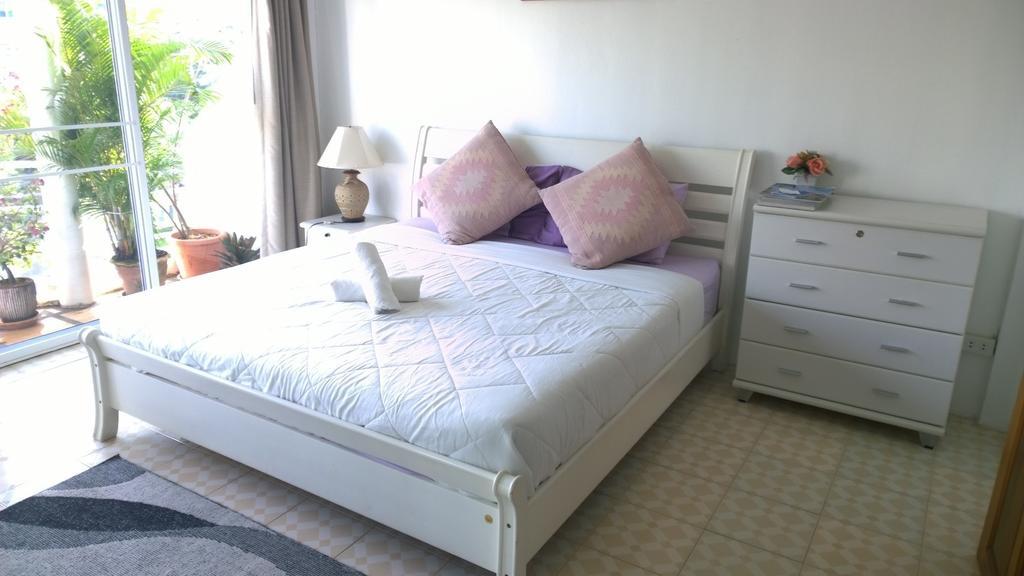 Corner Cafe Bed & Breakfast Hua Hin Exterior foto